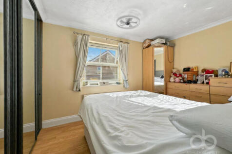 127762agx70394912img090000max656x437