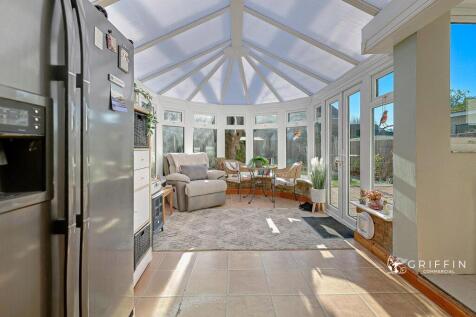 12p2024769p2024773png