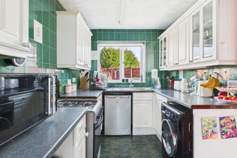 CAM04578G0-PR0008...