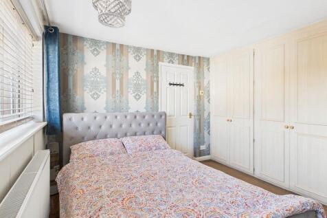 CAM04578G0-PR0008...