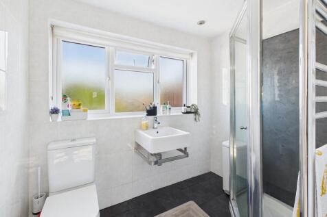 CAM04578G0-PR0008...