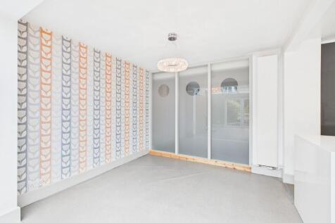 CAM04578G0-PR0030...