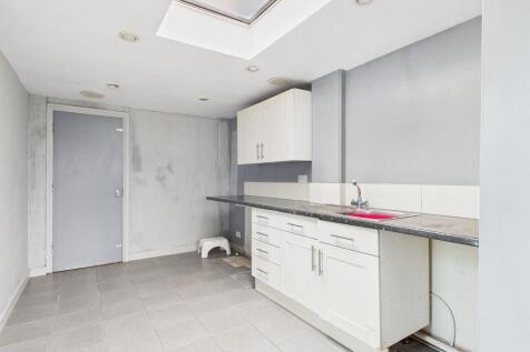 CAM04578G0-PR0030...