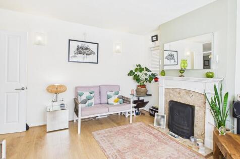 CAM04578G0-PR0024...