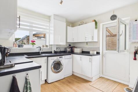 CAM04578G0-PR0024...