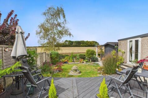 CAM04578G0-PR0024...