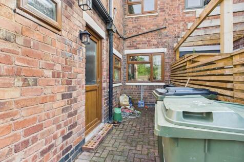 CAM04578G0-PR0028...