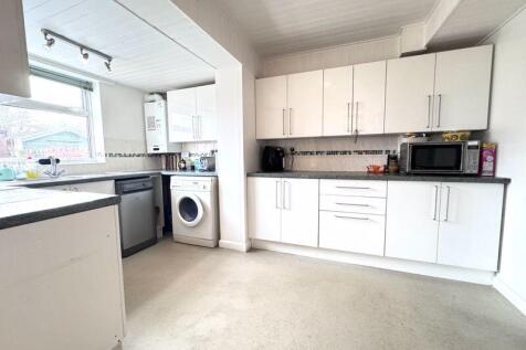 Kitchen 3