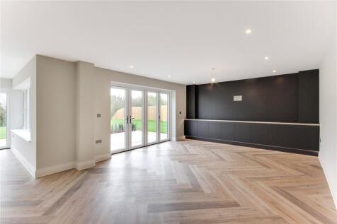 Cromwell Family Room