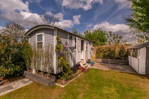 Garden Cabin