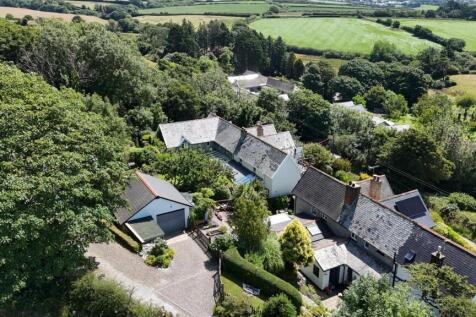 thumbnail_Trimstone Back.jpg