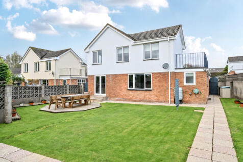 1372489-6-68f8d86...