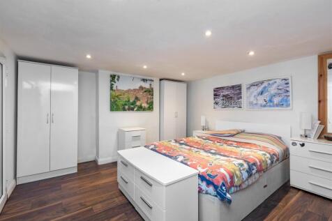 Colbourne Road-6.jpg