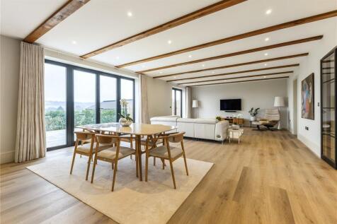 Dining/Living