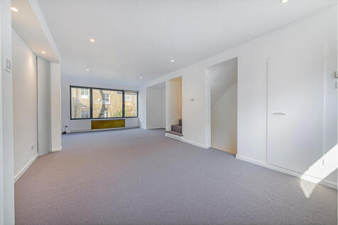 53 Slaidburn St R...