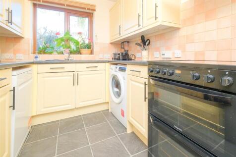 Parry Mercury Lodge PL14 5BQ-5.jpg