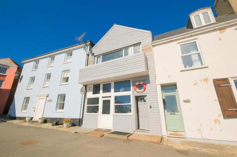 Parry Olives Kingsand Outside-4.jpg