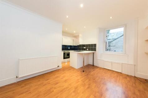 2 Bedroom Flats To Rent In Perth And Kinross Rightmove