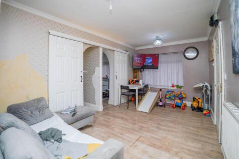 Flat 1 Reception Room