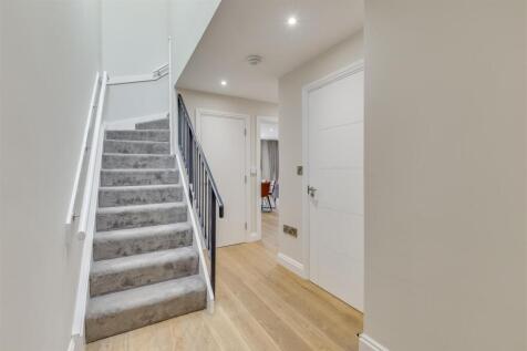 Purley Avenue 60A Flat 4-12.jpg