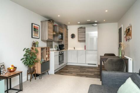 24-Woodland-Court-1011.jpg