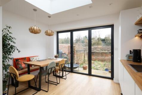 250204 - 10 New England Street, St Albans - 32.jpg