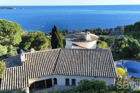 charming villa sea views near Cannes for sale