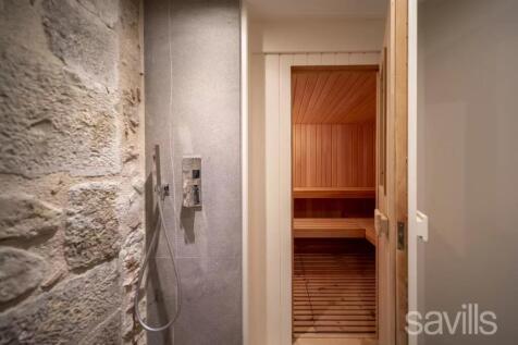 465 PREYRERE DRONE FAYENCE IMMO SAVILLS