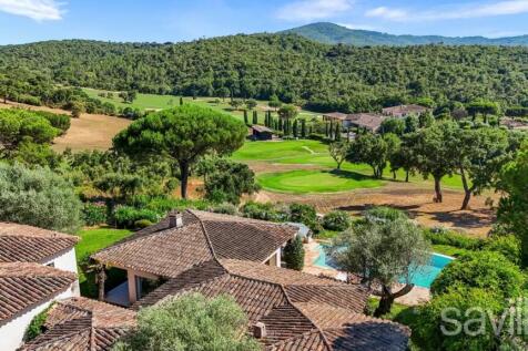 Provençal Villa For Sale Near Saint-Tropez