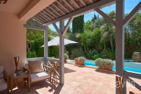Family home for sale Saint-Tropez