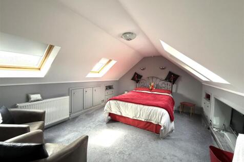 49 armitage loft.jpeg