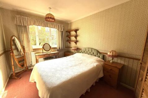 16 the pingle bed 2.jpeg