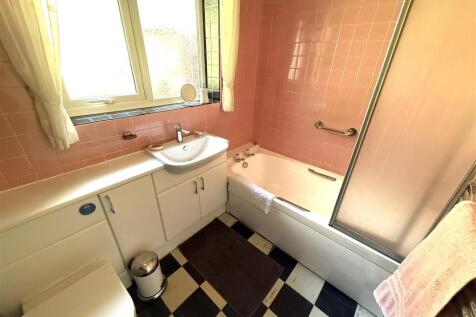 16 the pingle bath.jpeg