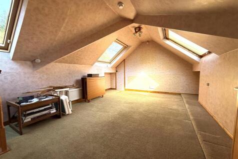 16 the pingle attic.jpeg