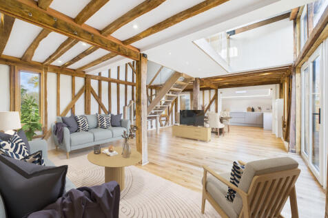 Living Area to Ki...