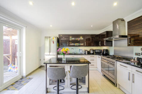 1358135-4-68d50fd...