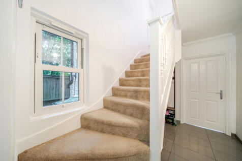 1358135-5-68d50fd...