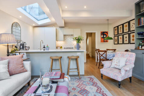 1386411-5-6930208...