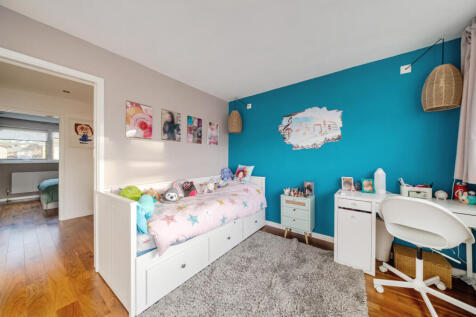 1386763-25-6932b8...