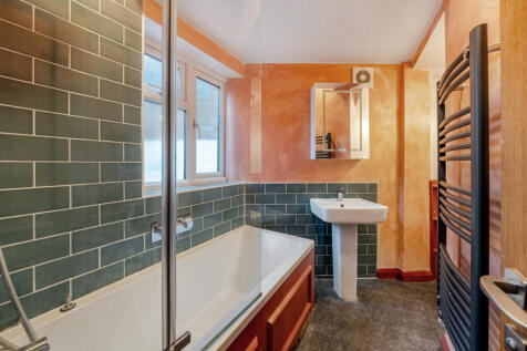 1382790-6-693c1e1...