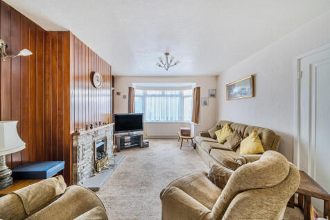 1372404-3-68ffa54...