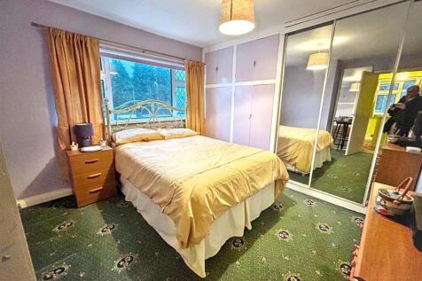 WhatsApp Image 20251201 at 161333 2.jpg