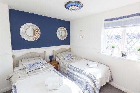 Old Toms Cottage 2022-8.jpg