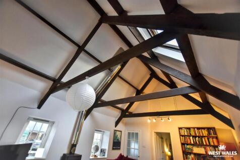 5 - 2025-12-12T085352.592.jpg