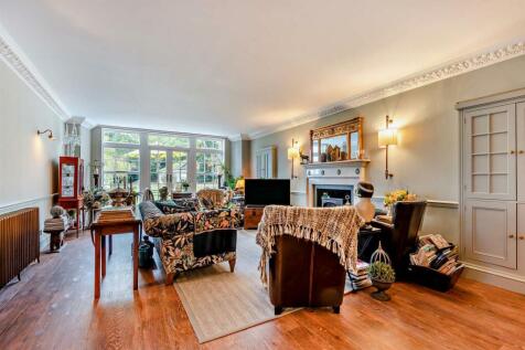 8625116-interior18-800.jpg