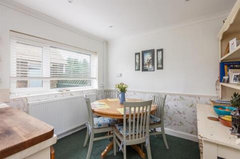 Church View 5 Kitchen Dining Room-4.jpg