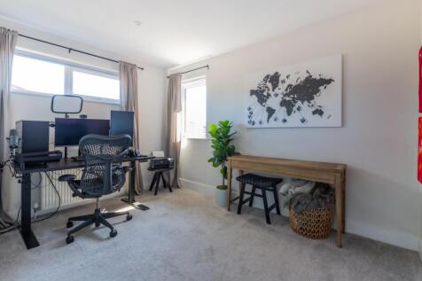 Clos Coed-Y-Dafarn 6-17.jpg