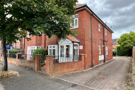 2 Bedroom Apartment For Sale