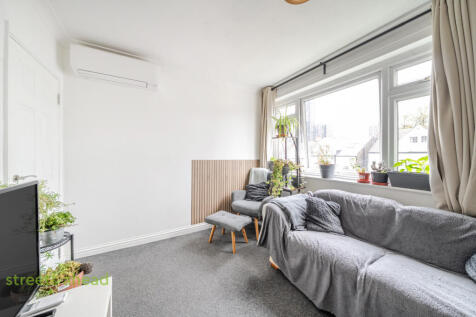 d2fde76d-fd7a-427...