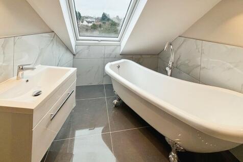 f3047931-image000...